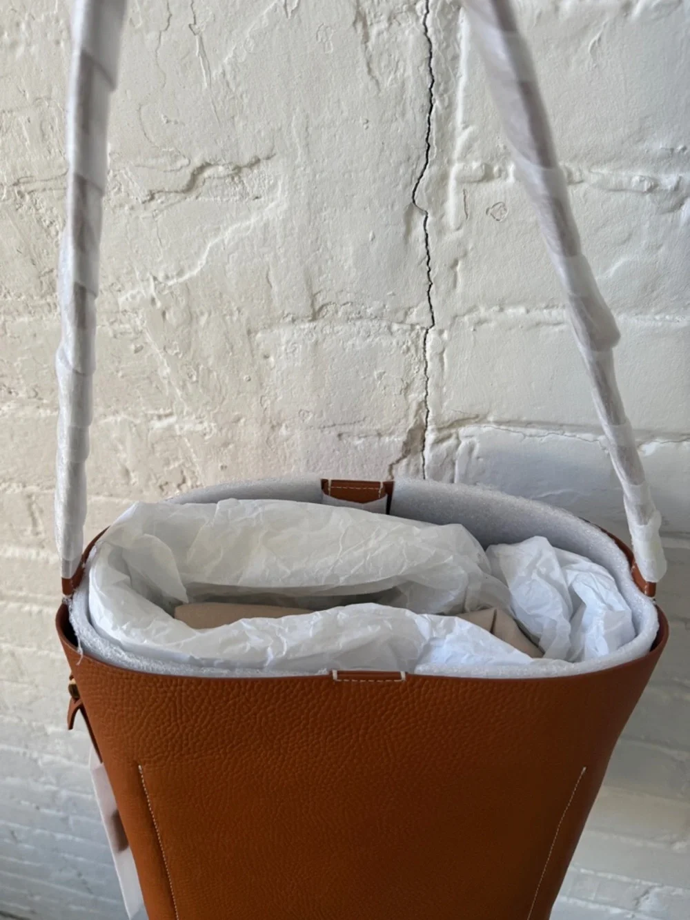 NWT Maison de Sabré The Bucket Soft Tote - Picture 8 of 15